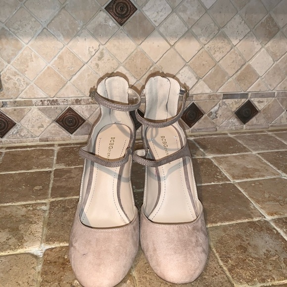 BCBGeneration 9M /39 suede upper leather sole - Picture 3 of 7